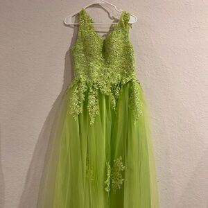 Elegant Green Kids Dress